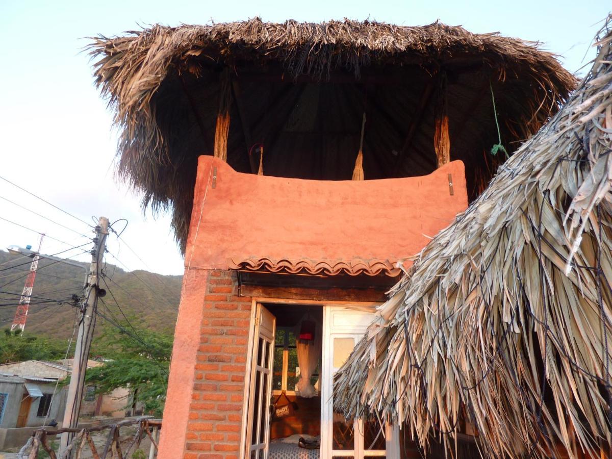 Casa Barca Hostel Таганга Екстериор снимка
