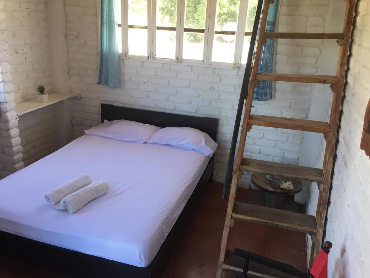 Casa Barca Hostel Таганга Екстериор снимка
